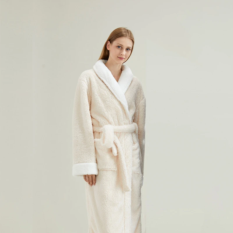 2025 Otoño Invierno nueva ropa de dormir cálida franela gruesa parejas bata larga de Navidad Coral polar Kimono Albornoz bata