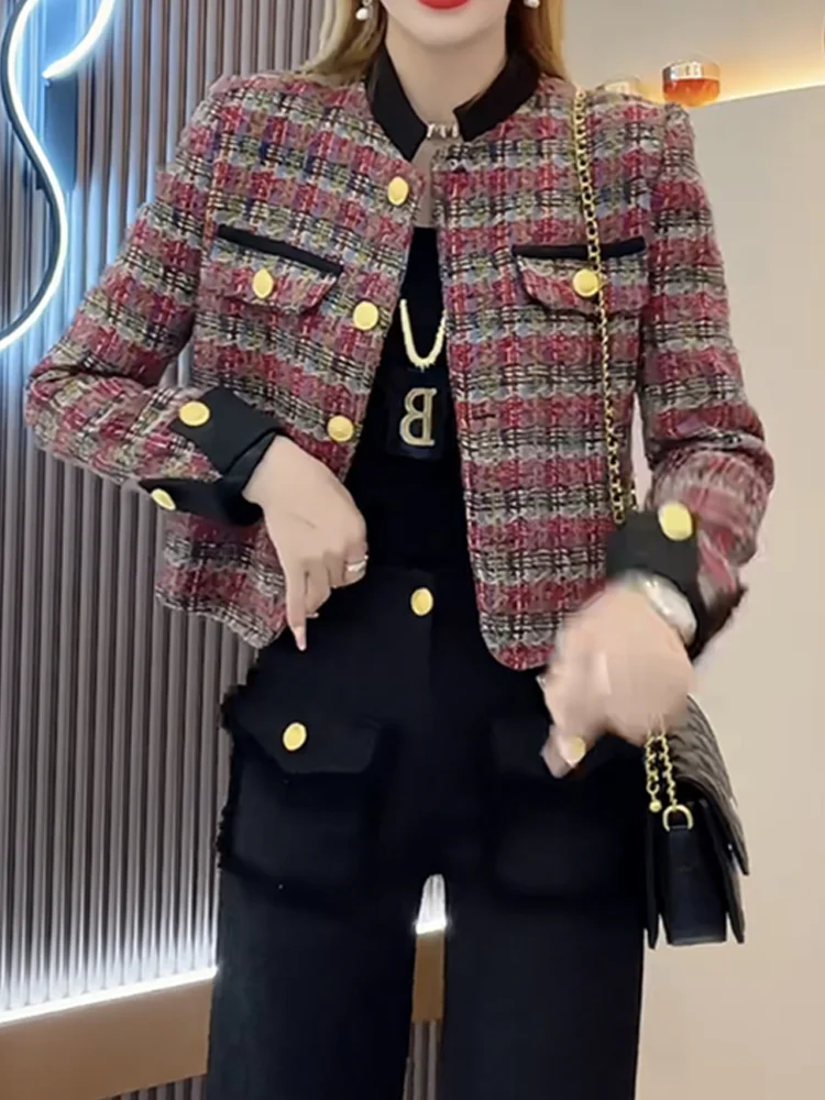 Korean High-End Plaid Short Coat Women's Fashion Style Spring New Small Size Popular Outerwear Button Straight Tube Shape