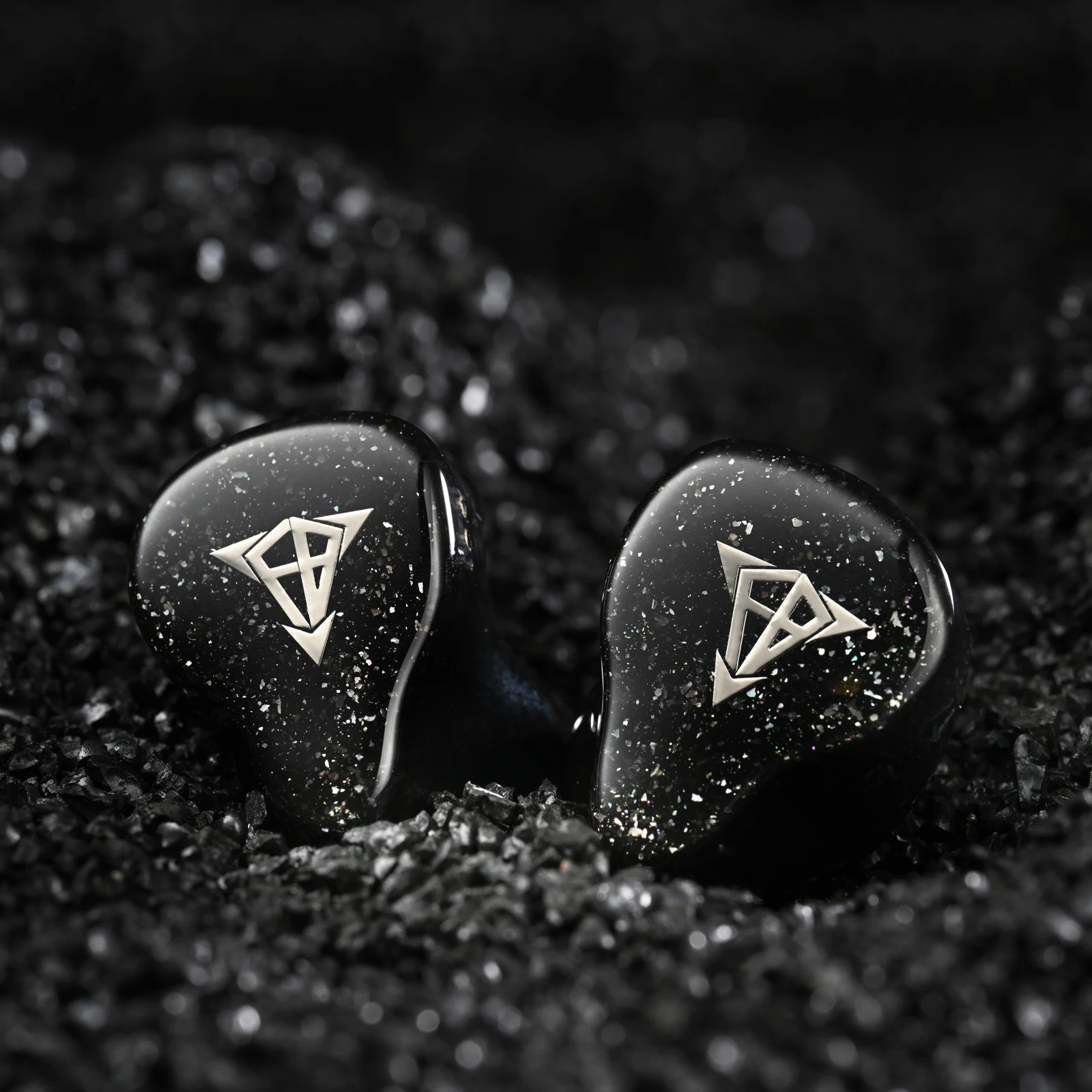 

Наушники Hisenior Mega7 IEMS, 4 драйвера BA + 2 драйвера BA + 1 драйвер динамик, гибридные HiFi IEM, 4.4 мм, 0.78, 2-контактный разъем