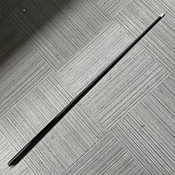 Queue de Billard Noire en Fibre de Carbone avec Joint 1/2 de Qualité Supérieure, Pointe de 13mm, Robuste et Durable, Poignée Confortable, Excellente Précision de Tir,-130cm