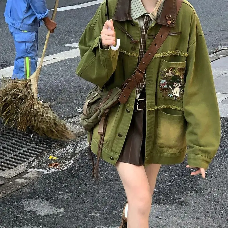 

Винтажная джинсовая куртка 2025 года с детской вышивкой, весна-осень, зеленая, в стиле ретро