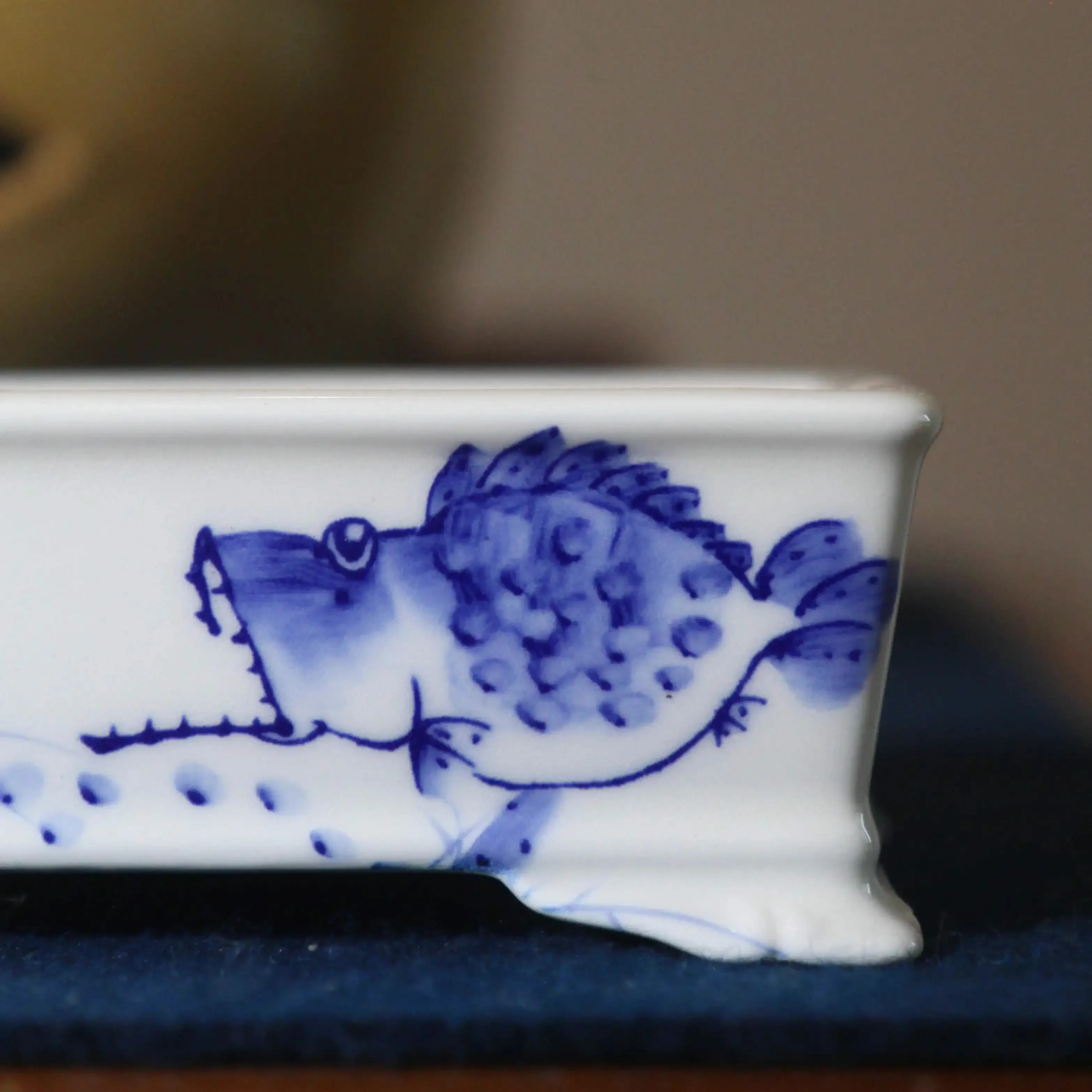 yesPorcelain Glazed Rectangle Bonsai Pot,Blue and White,Small Vase, Chinese Mandarin Fish Pattern,Garden Decoration
