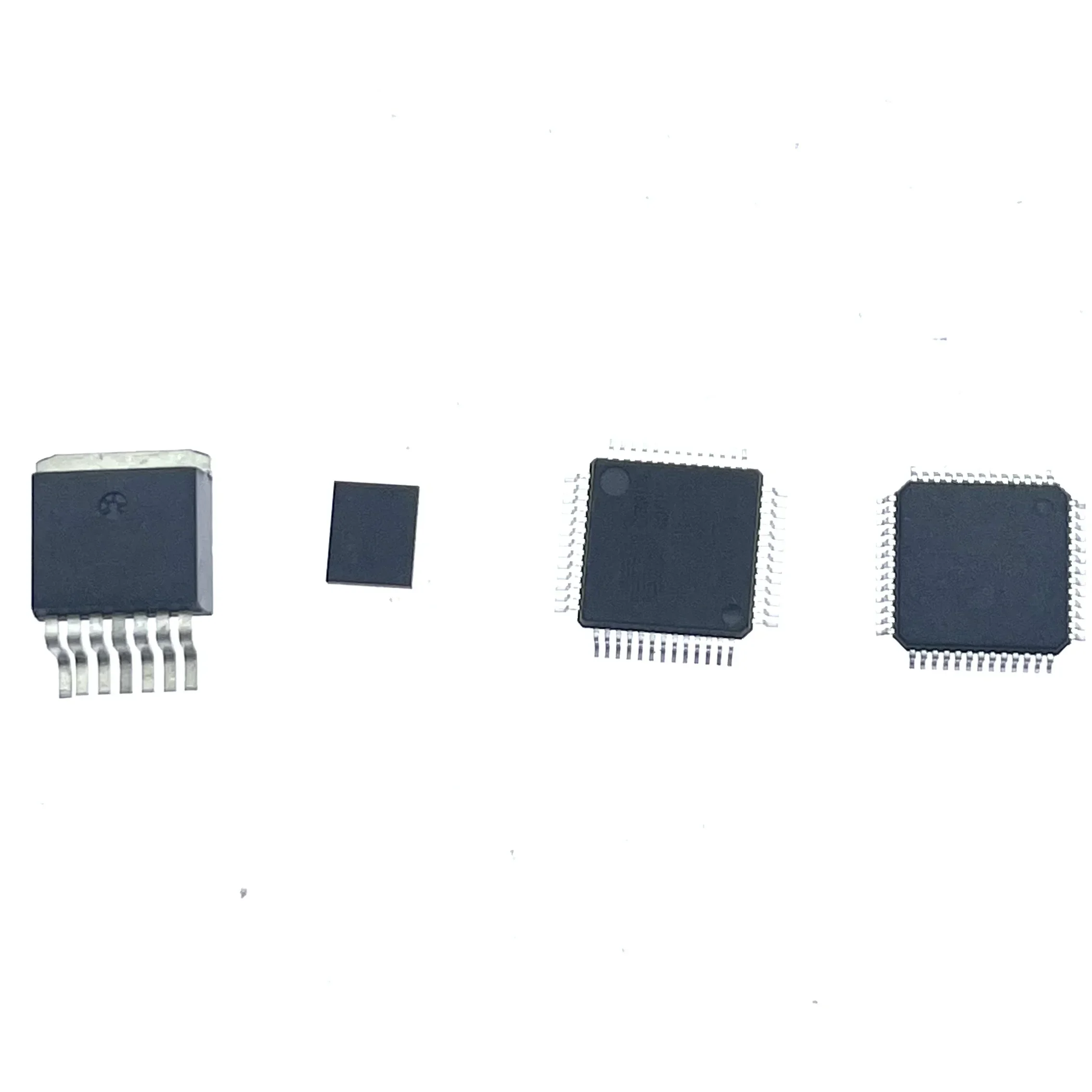 1pc new SCB56374AEB 1L60W for Renault Cadillac audio CPU amplifier IC transponder chip