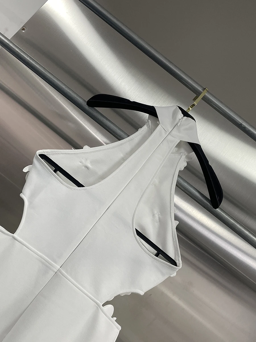 Vestido Feminino CHICEVER com Flores 3D em Camadas, Sem Mangas, Elegante e Intelectual, Moda de Verão Nova