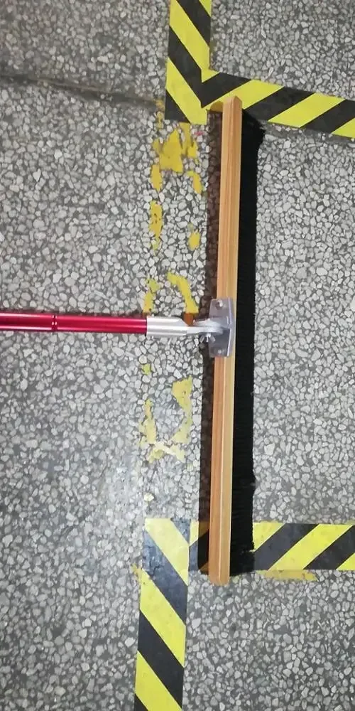 مكنسة نهائية خرسانية جديدة في المخزون بمقبض من خشب الزان عالي الجودة #5