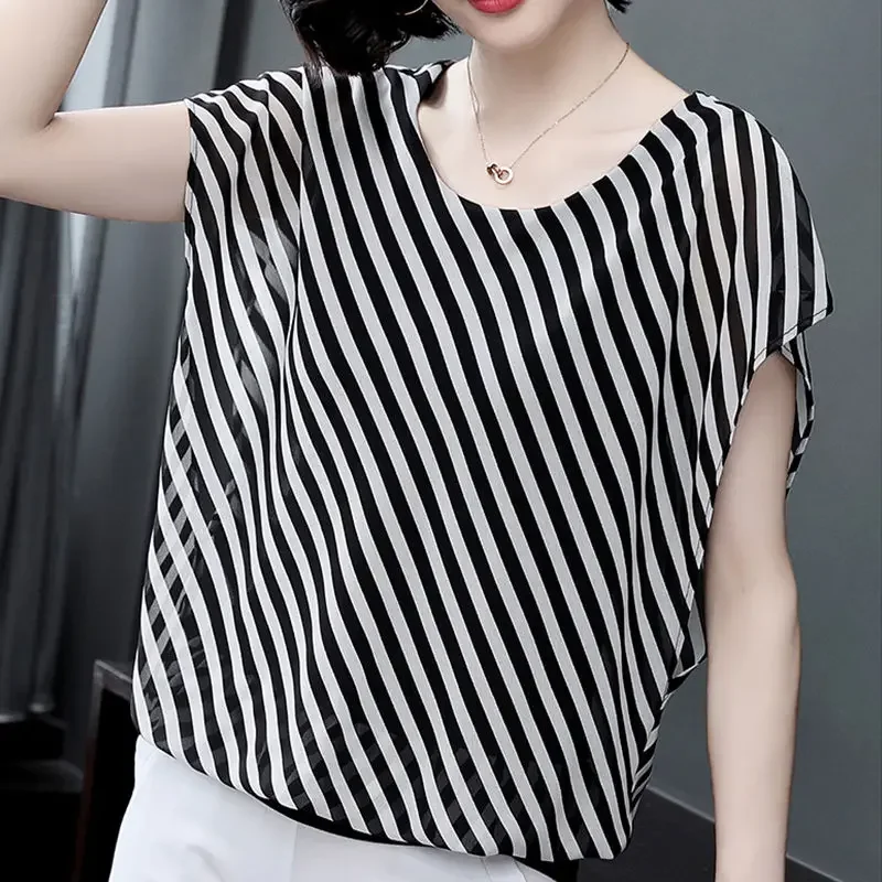 Mode O-hals All-Match Batwing Mouw Gestreepte Blouse Dameskleding Zomer Nieuw Casual Pullovers Koreaanse Chiffon Shirt X680