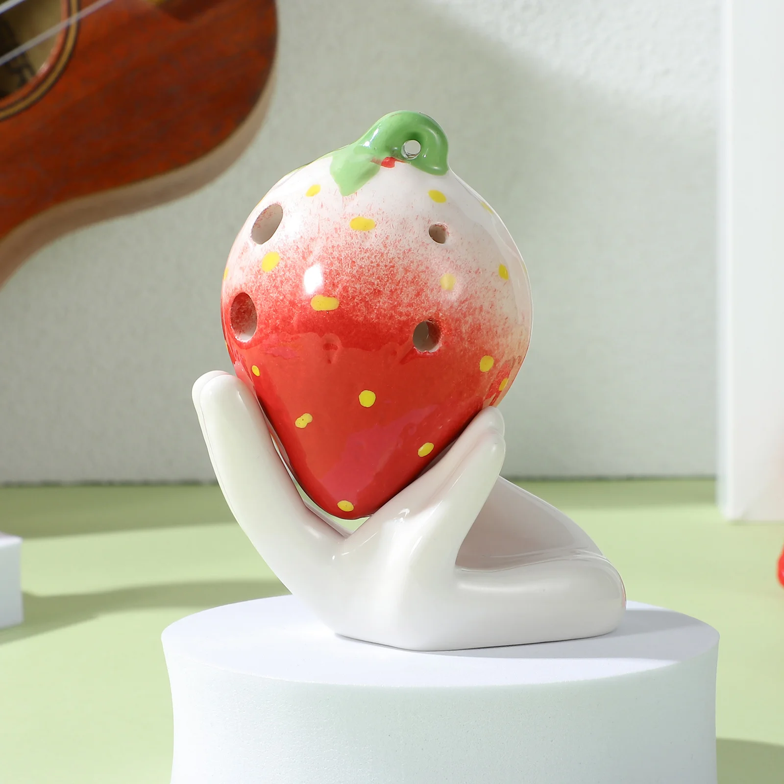

Strawberry Six-Hole Ceramic Ocarina Beginner Instrument with Stand Lanyard Music Score for Kids Beginner Ocarina