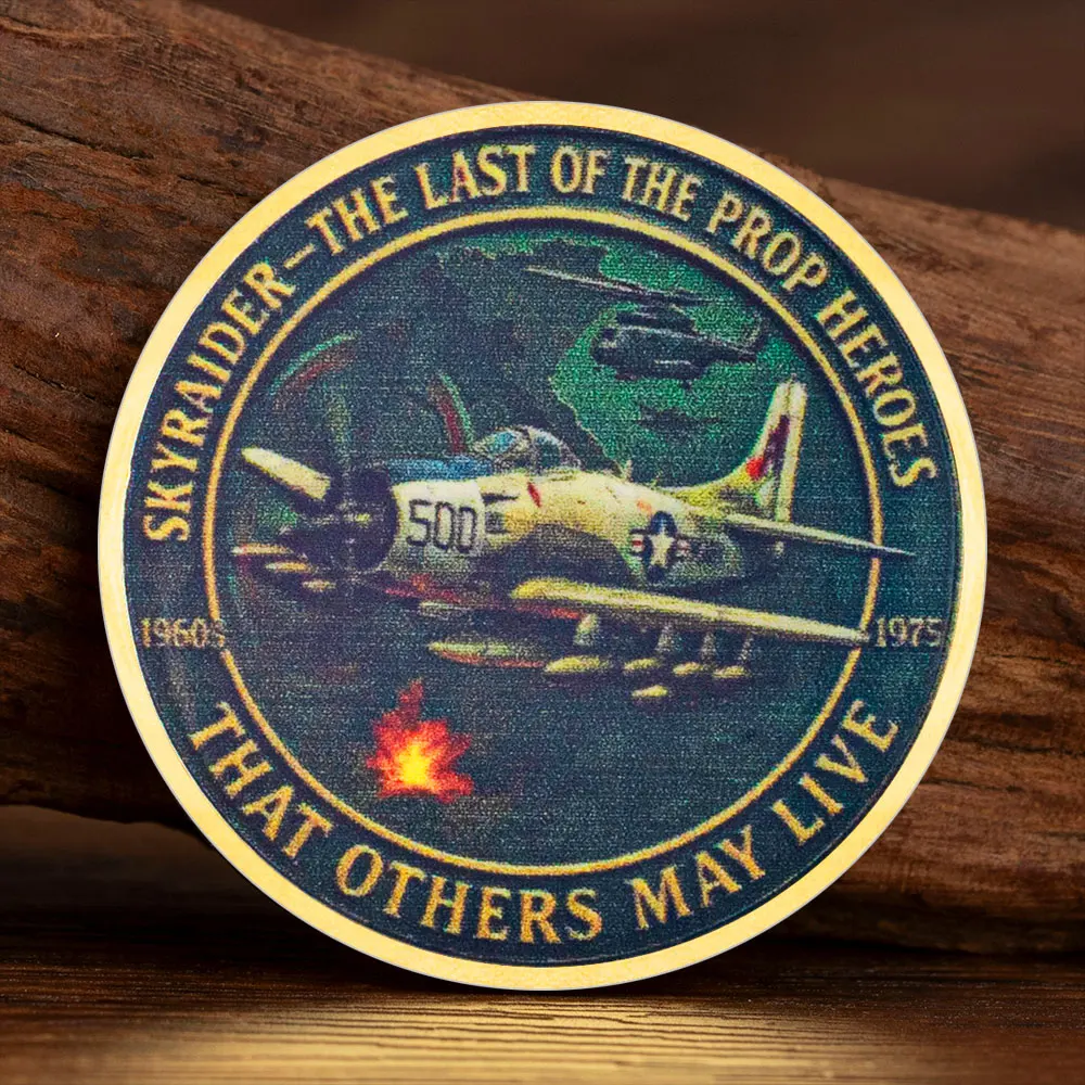 Skyraider Vietnam War Sandy Tribute Challenge Coin That Others May Live UV Printed Gold Plated Souvenir Coin