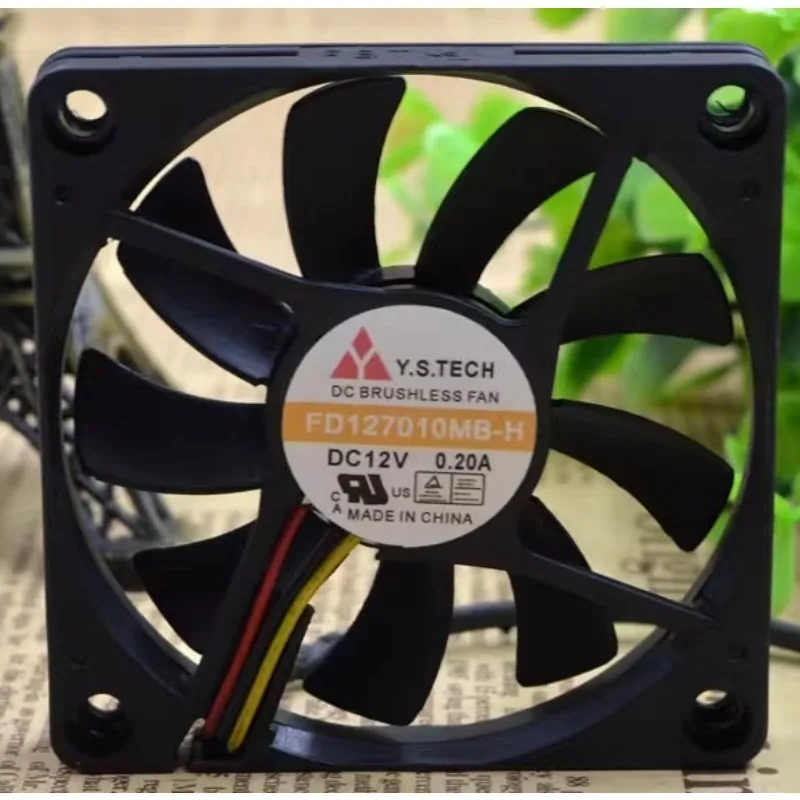

НОВЫЙ вентилятор-кулер для Y. S.TECH Y.S.TECH 7010 FD127010MB-H 12 В 0,20 А охлаждающий вентилятор 70x70x10 мм