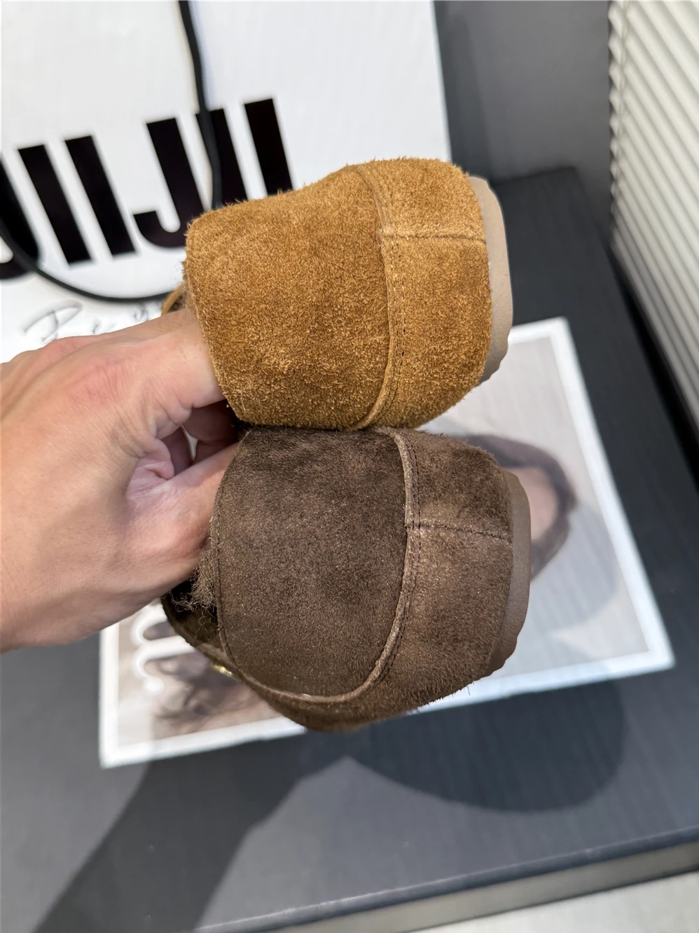 Lockige Flachschuhe aus Lammwollfell, Damen-Baumwollschuhe, warme Winter-Slipper, Damen-Loafer mit Gürtelschnalle, Woll-Mokasins, Damen-Fellstiefel. – Detail 3