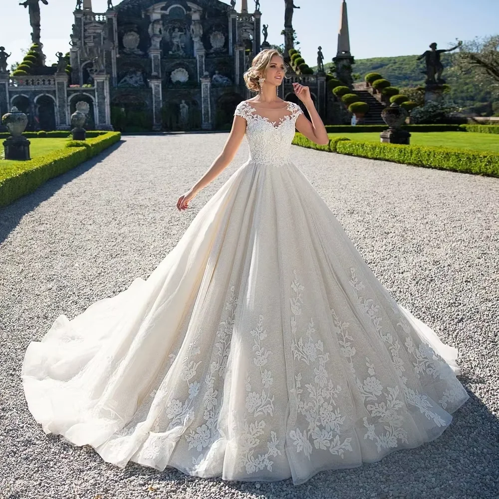 Customized Ashley Carol Vintage Wedding Dresses 2025 Fashion Scoop Short Palace Dream Lace Princess Bride Dress Wedding Gowns