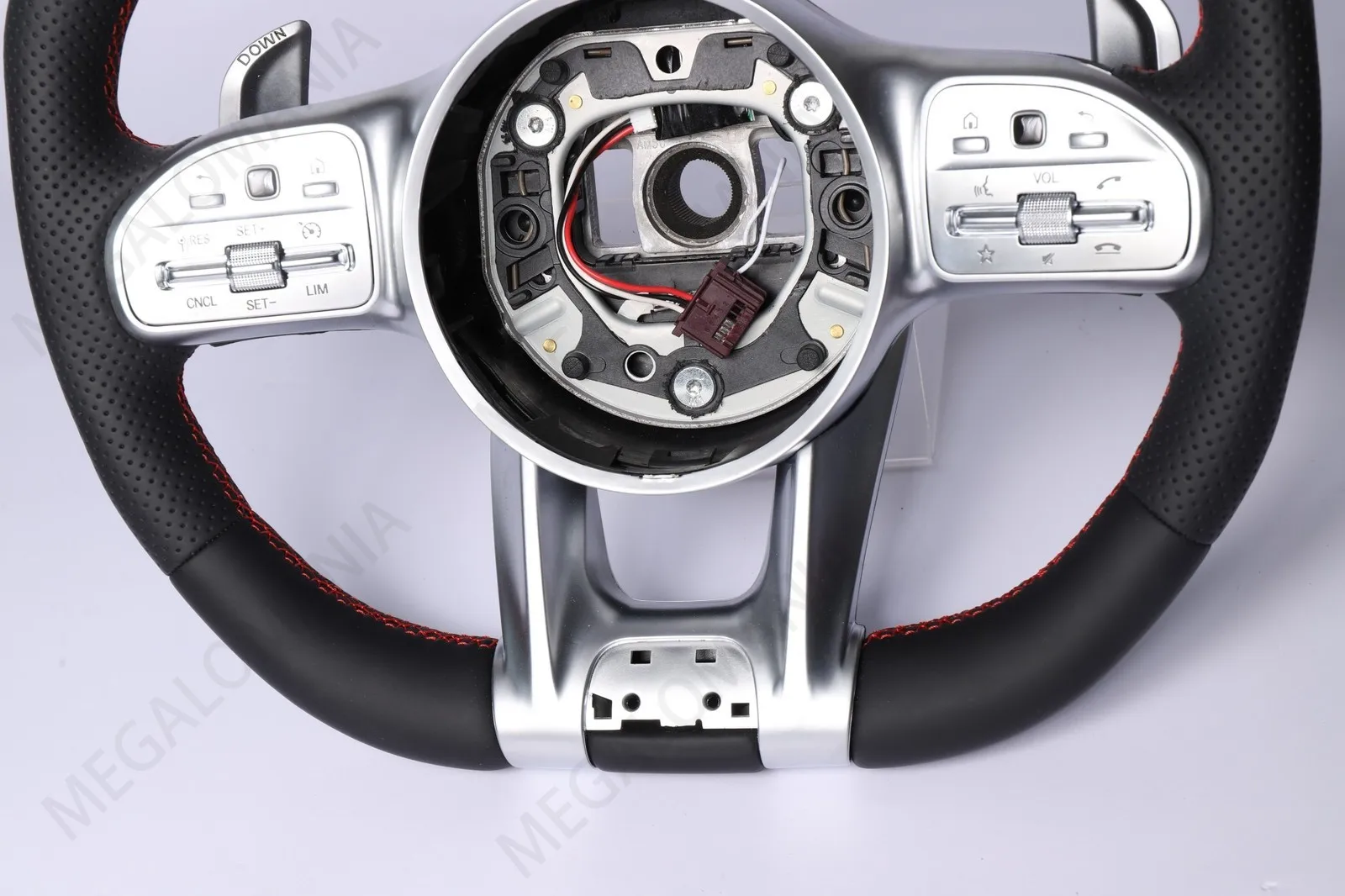 Steering Wheel For Mercedes-Benz AMG W809 W205 C205 W213 C238 C257 X253 X167 V167 W463A view 6