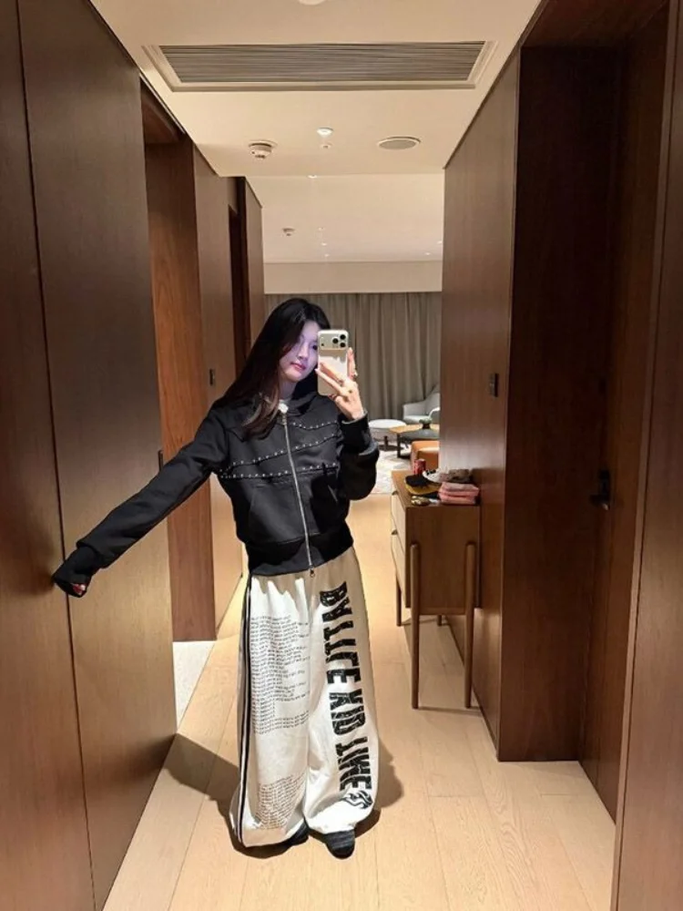 Women's Y2K Studded Rivet Hood - Vintage Fashion Hong Kong 评论和价格