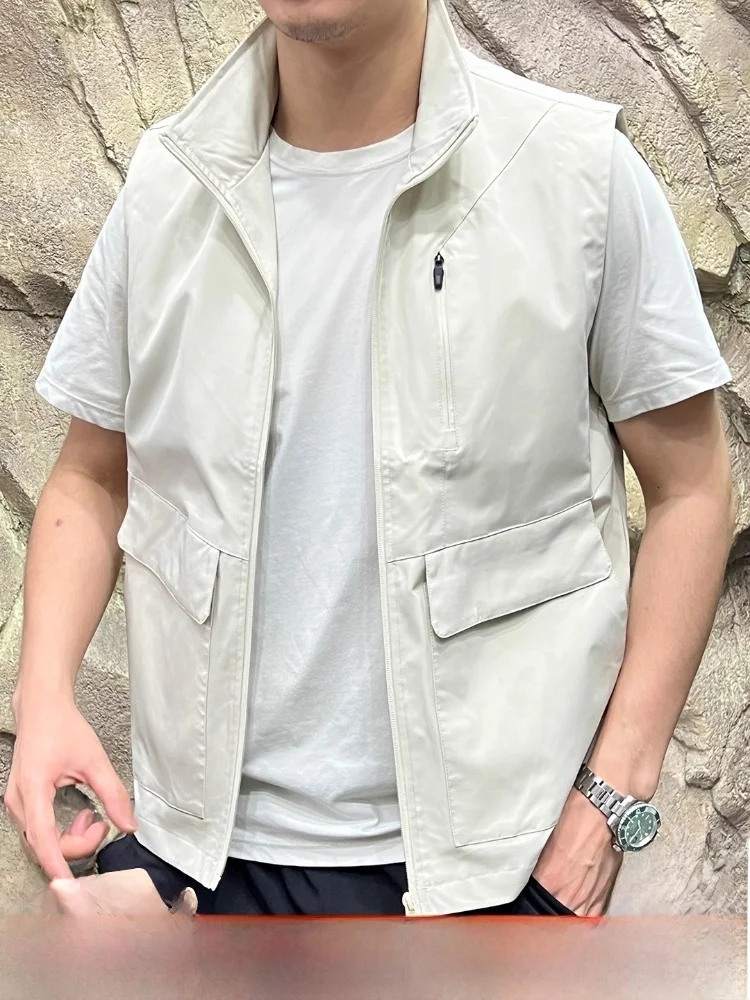 

Outdoor Lightweight Vest Men's Fiing Sportswear Stand Collar Jaet Autumn Casual Workwear Multi-ket Design Polyester Fiber