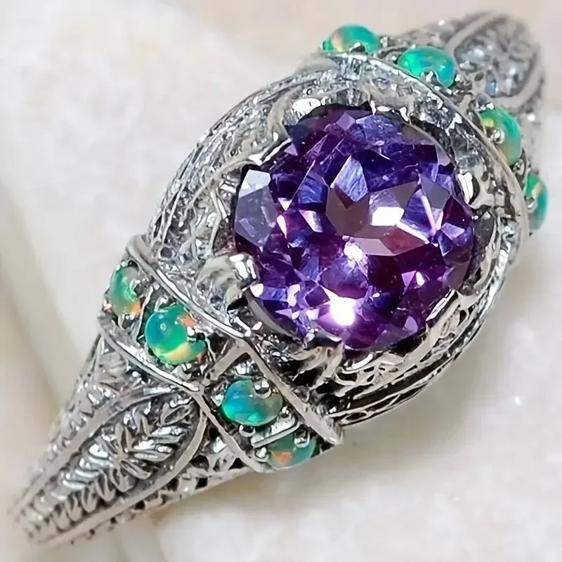 2024 New Minimalist Inlaid Purple Crystal Zircon Ring for Women Attending Banquets, Fashionable and Elegant Jewelry Accessories