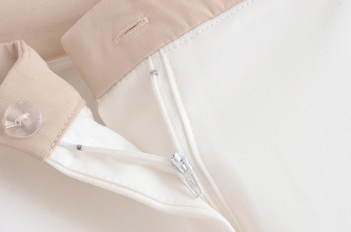 ملابس نسائية جديدة لخريف 2025 على الطراز الأوروبي والأمريكي سترة بأكمام قصيرة طقم سراويل مستقيمة الساق