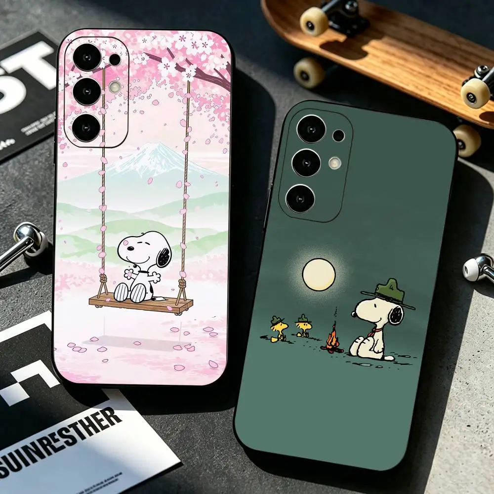 

Cartoon Top Selling Snoopys Phone Case For Samsung S25,S24,S21,S22,S23,S30,Ultra,S20,Plus,Fe,Lite,Note,10,Black Cover