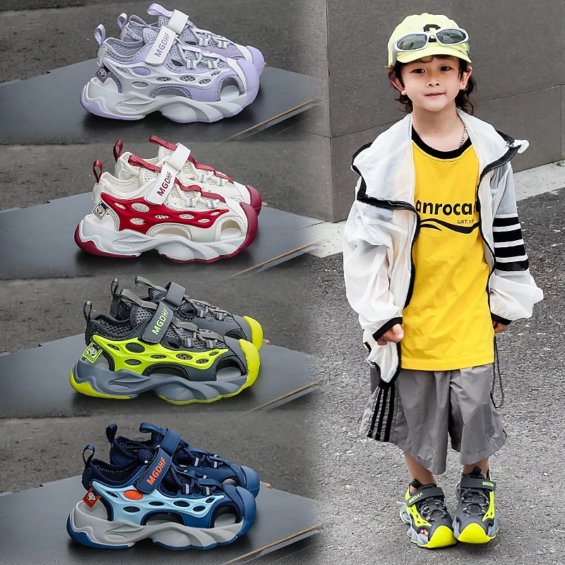 

Boys' Sandals 2026 New Summer Handsome Sports Cool Dragging Non slip Children's Beach Shoes Boys Middle and Large