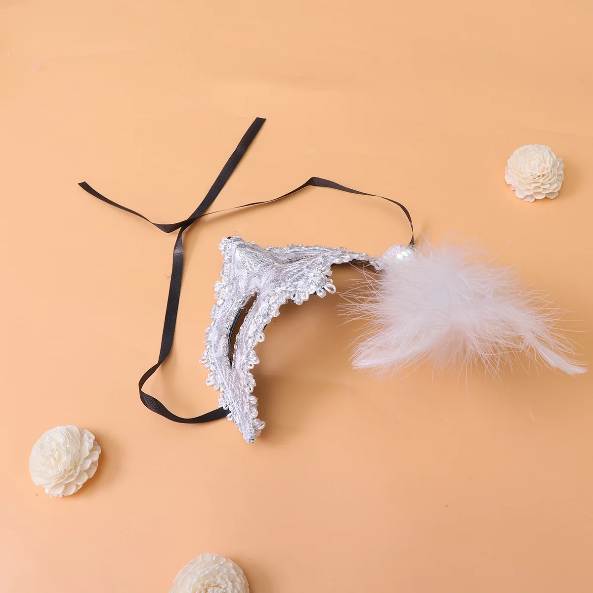 

Halloween Half Face Mask Costume Prop Mask for Masquerade Cosply Costume Party Performance Dancing Party(White)