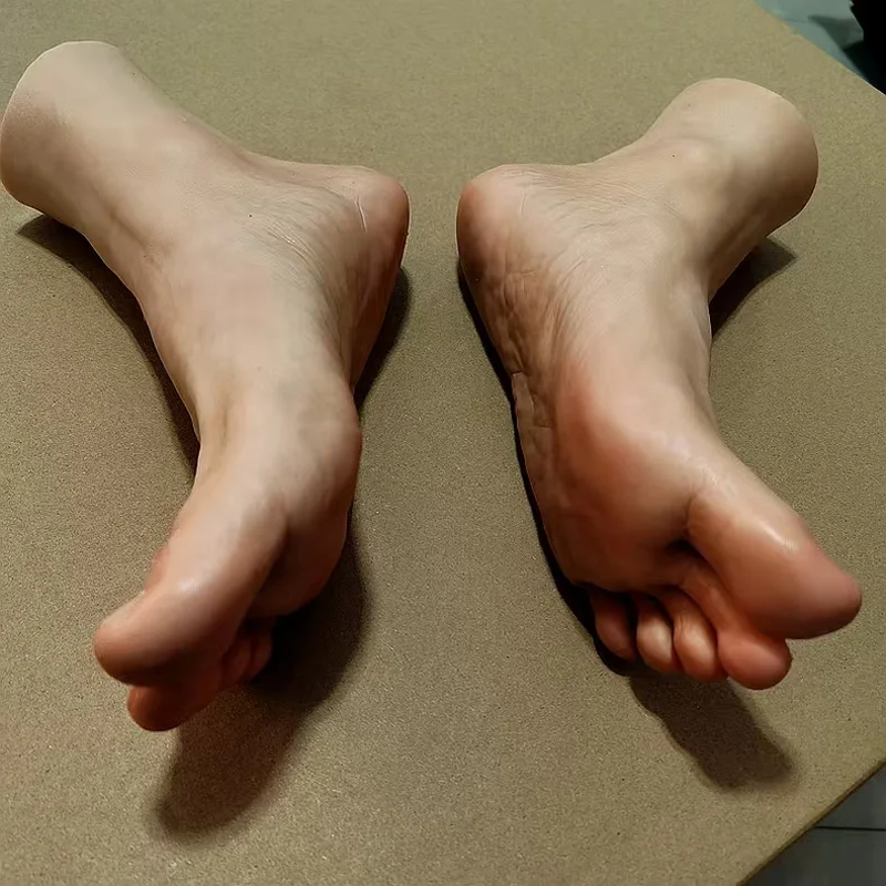 ชายซิลิโคนเท้าจําลอง Mannequin ฟุต Footjob เล็บฝึกเล็บถ่ายภาพรองเท้าถุงเท้าจอแสดงผล TGDZ4101