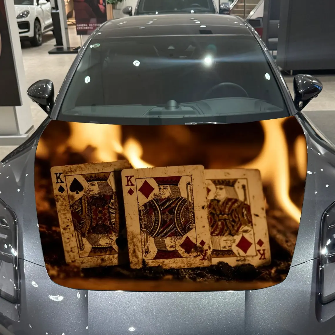 炎が燃えるポーカー車のボンネットステッカー-さまざまな車両に適した丈夫なビニールステッカー、高品質の屋外用ビニール製、e