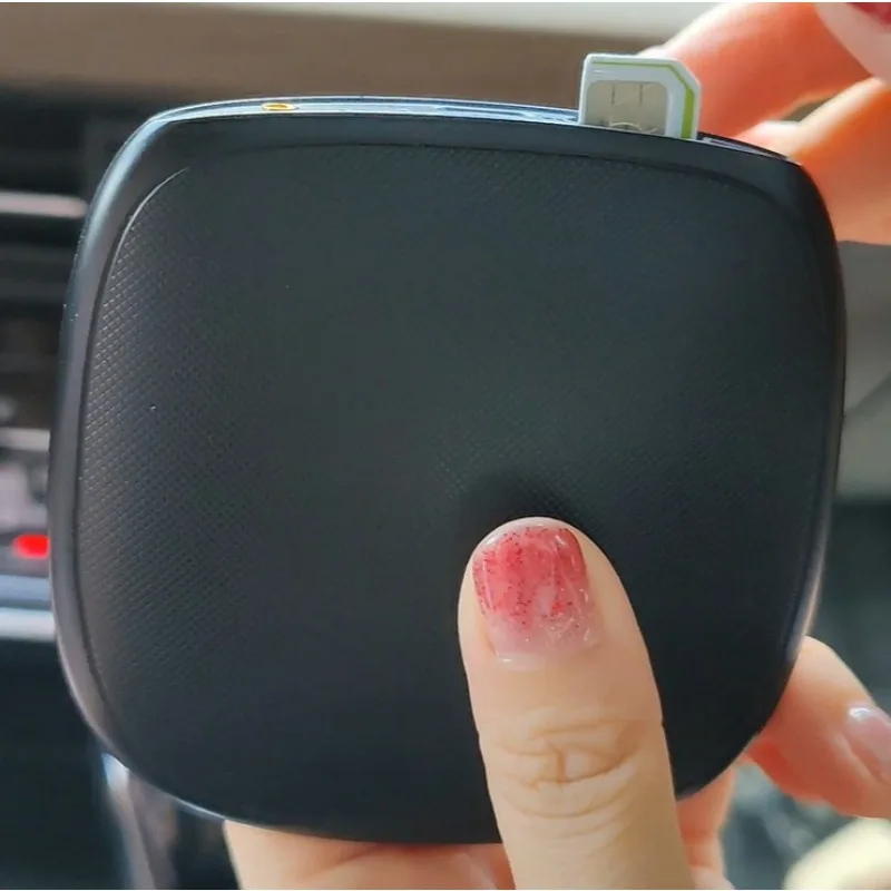 

Parts are suitable for the new Carplay Android AI box, 4 + 64G, octa-core 6125 chip original car screen to wireless AI box