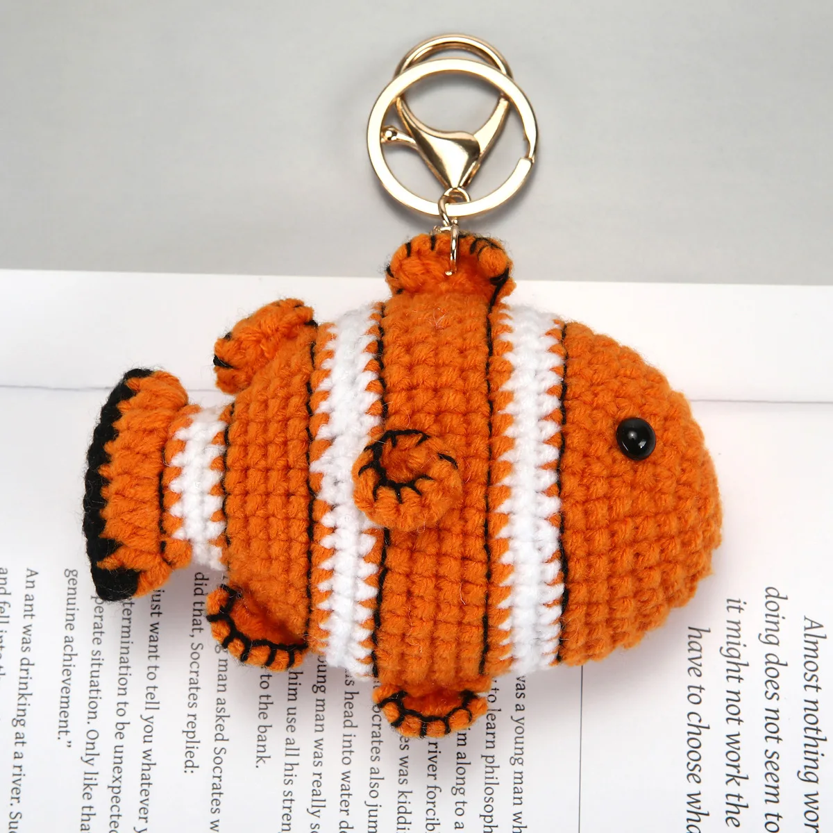 Kreativer Häkel-Tintenfisch-Anhänger, handgefertigter gewebter Meeresanhänger, niedlicher Schildkröten-Schlüsselanhänger, Rucksack-Deko – Detail 3