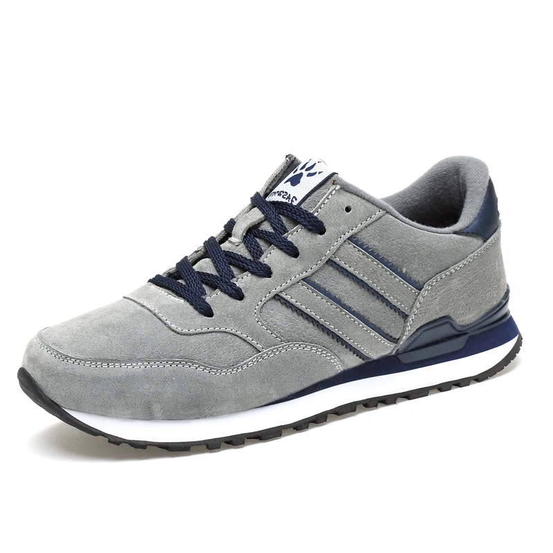 

Lightweight Men Sneakers Classical Suede Leather Men Running Shoes Outdoor Comfortable Sport Shoes Breathable Flat Casual Shoes
