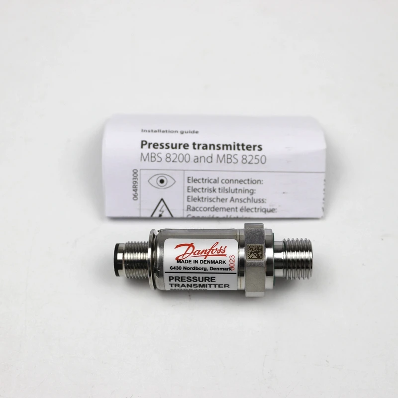 Danfoss MBS8250 064G1186  pressure sensor new and original 0-10bar level of protection IP67 output signal 4-20mA