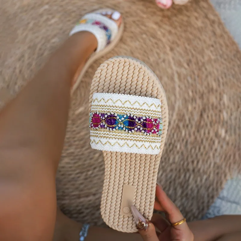 Women Slippers Outdoor Flat Designer Shoes Women Large Size Bohemian Ethnic Sandals Fashion Tassel Beach Slippers Slides Women view 4