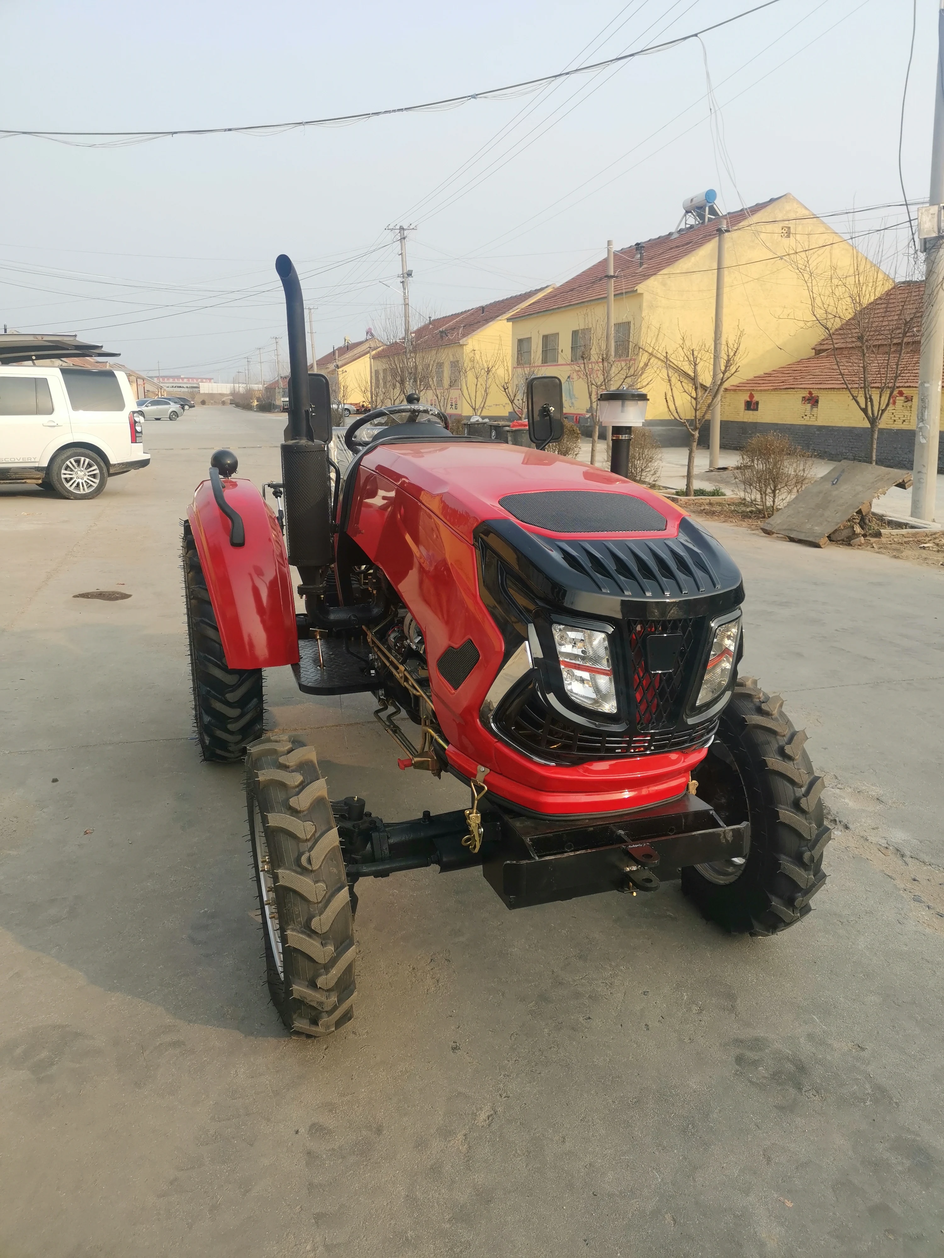 Agricultural Farm Tractor 25-45HP 4WD Diesel Multifunctional High Productivity For Tilling Plowing Transport