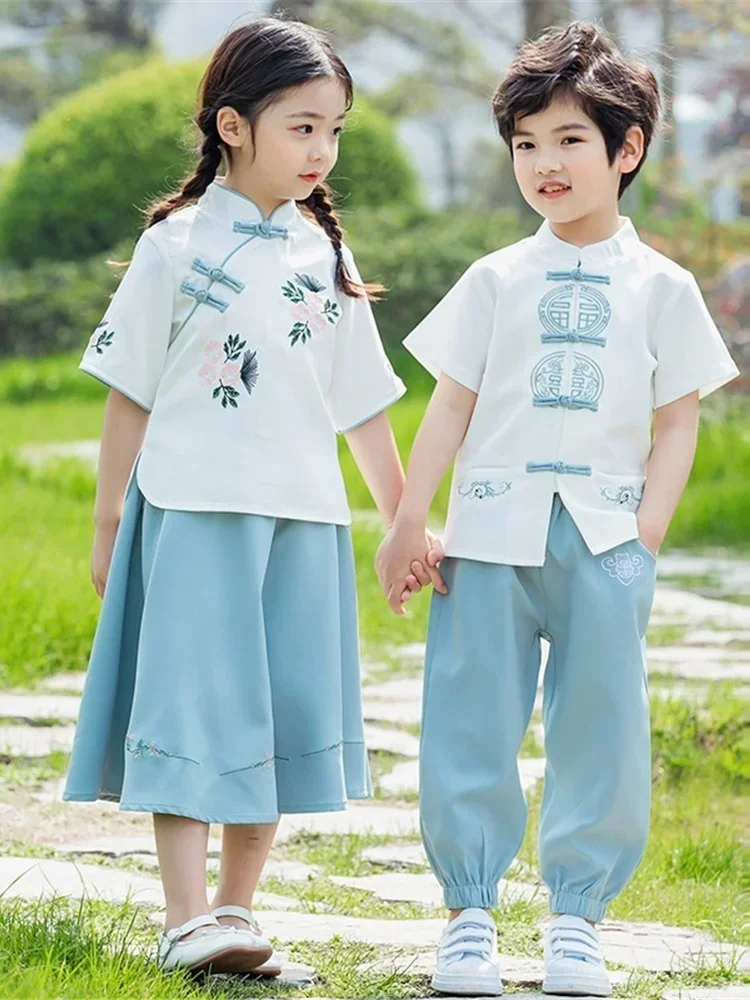 

Kindergarten uniforms, performance costumes, Han costumes, choir costumes, summer graduation photos, ancient style,