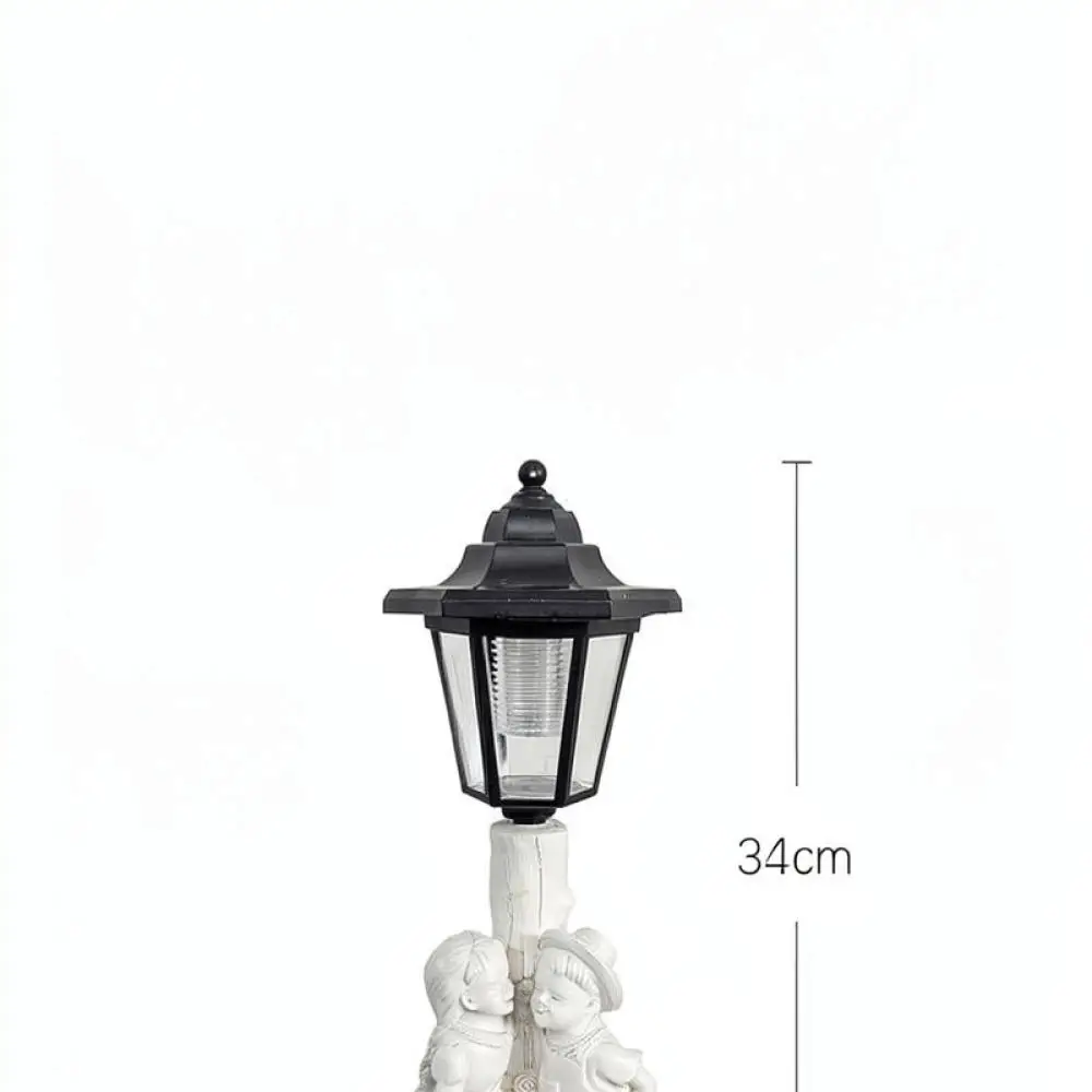 Decorative Solar Resin Light Kissing Boy And Girl Statue Outdoor Yard Garden Lawn Waterproof Ambient Lighting Lamp