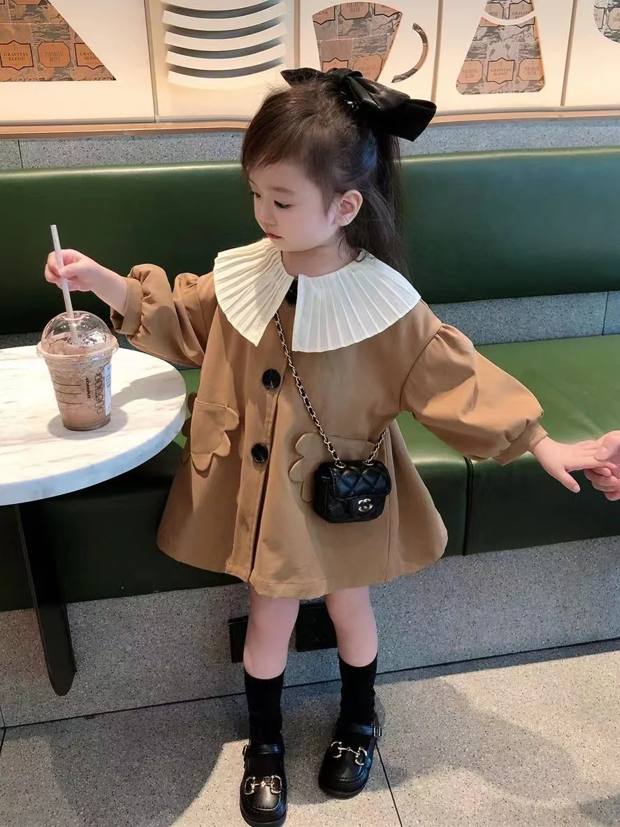 

New Girls Autumn Korean Version Clothes Children's Windbreaker Jacket Baby Clothing Cute Style Coat 2 4 6 8 T 2024