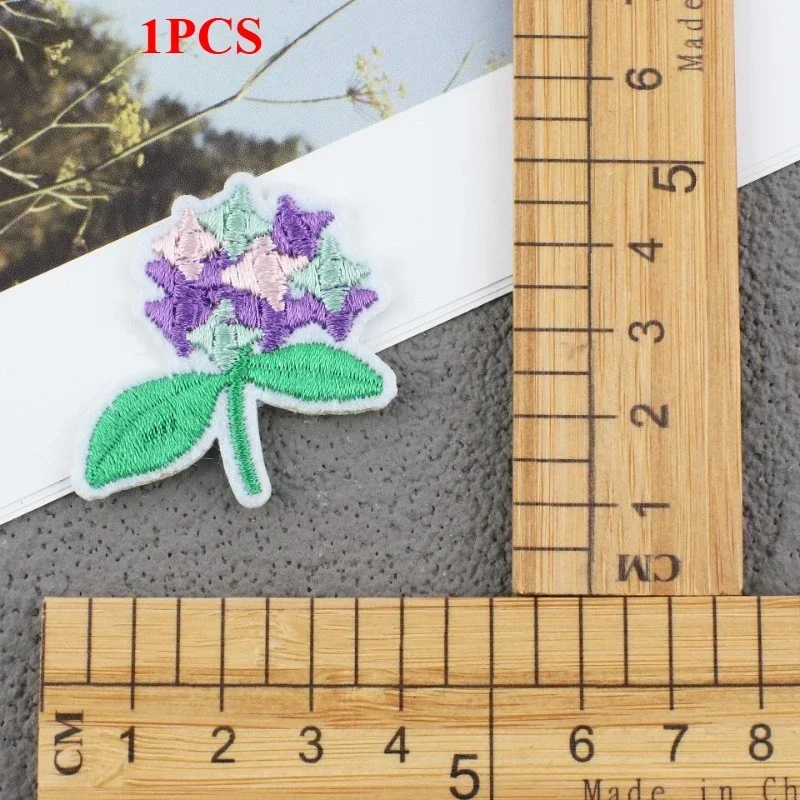 Rose Patch Sticker Sunflower Embroidery New Lotus Embroidery Cloth Sticker Cartoon Chapter Boy Label Decorative Flower Ironing