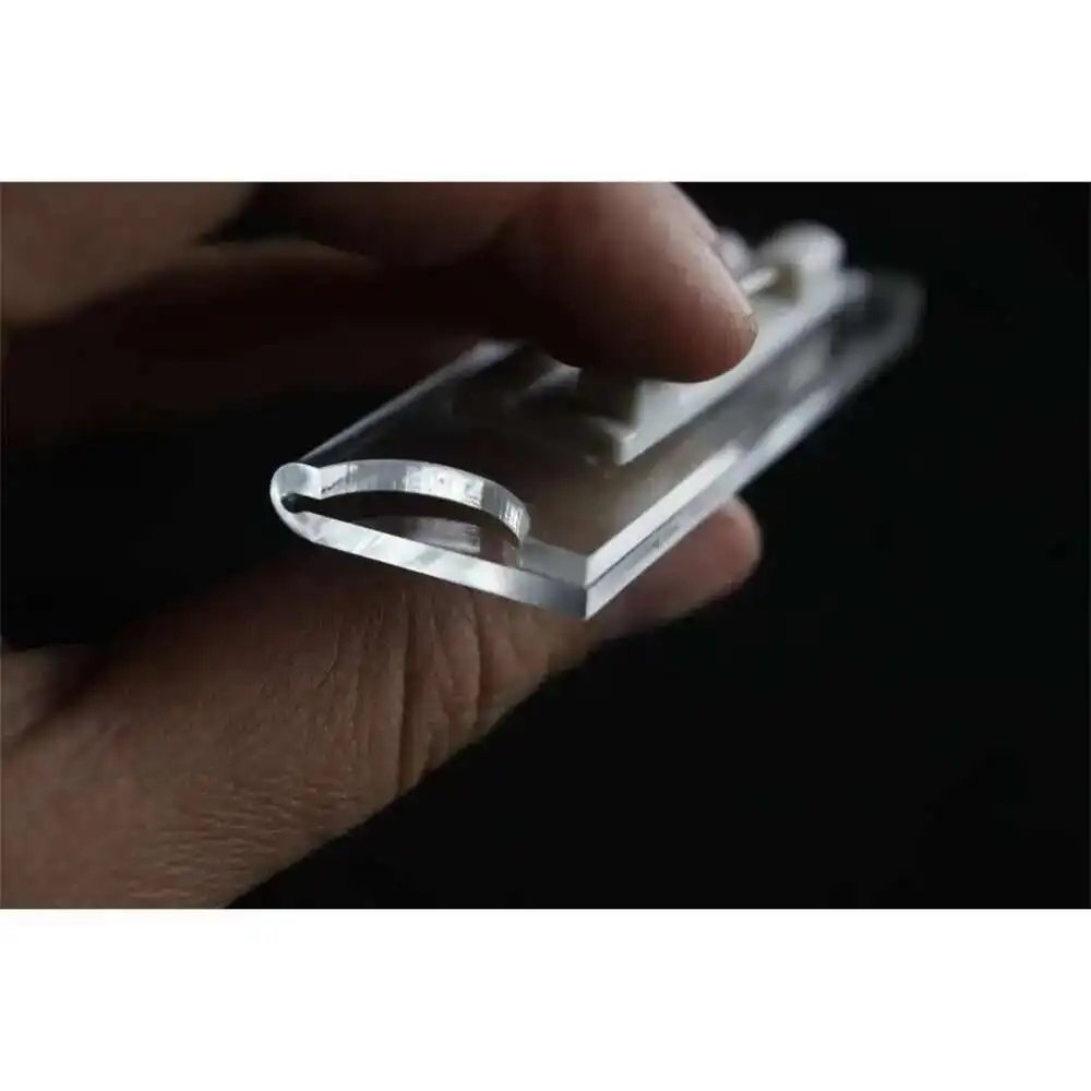 Pin-on Acrylic Holder For Id Card Identification Name Plate Id Card Tag Safety Pins Plastic Conference Name Badge Pin On Holder