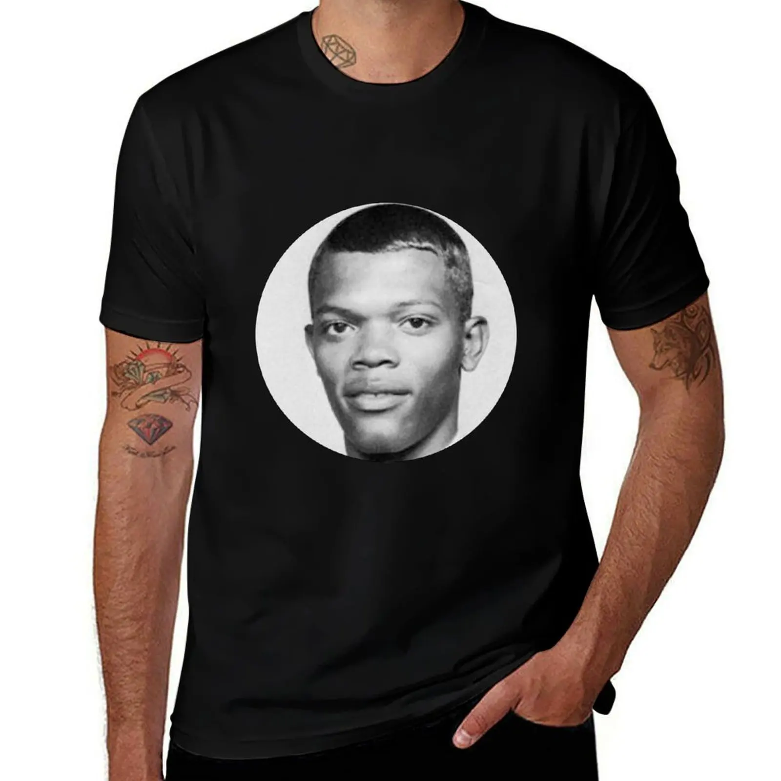 

Samuel L. Jackson T-Shirt Lightweight Running T-Shirt