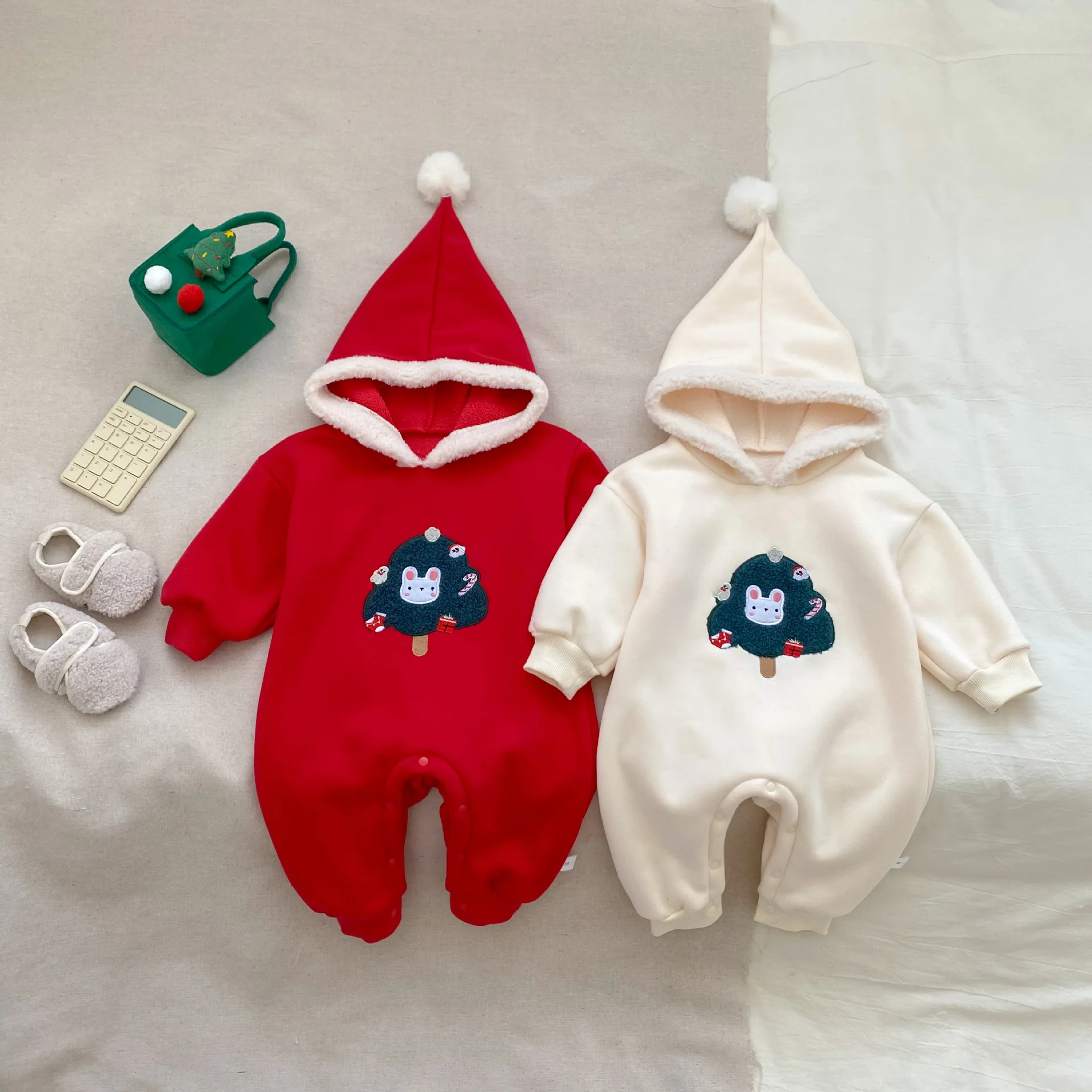 

2024 Winter New Baby Christmas Embroidery Romper Plus Velvet Thick Infant Boy Girl Cute Hooded Jumpsuit Newborn Warm Clothes