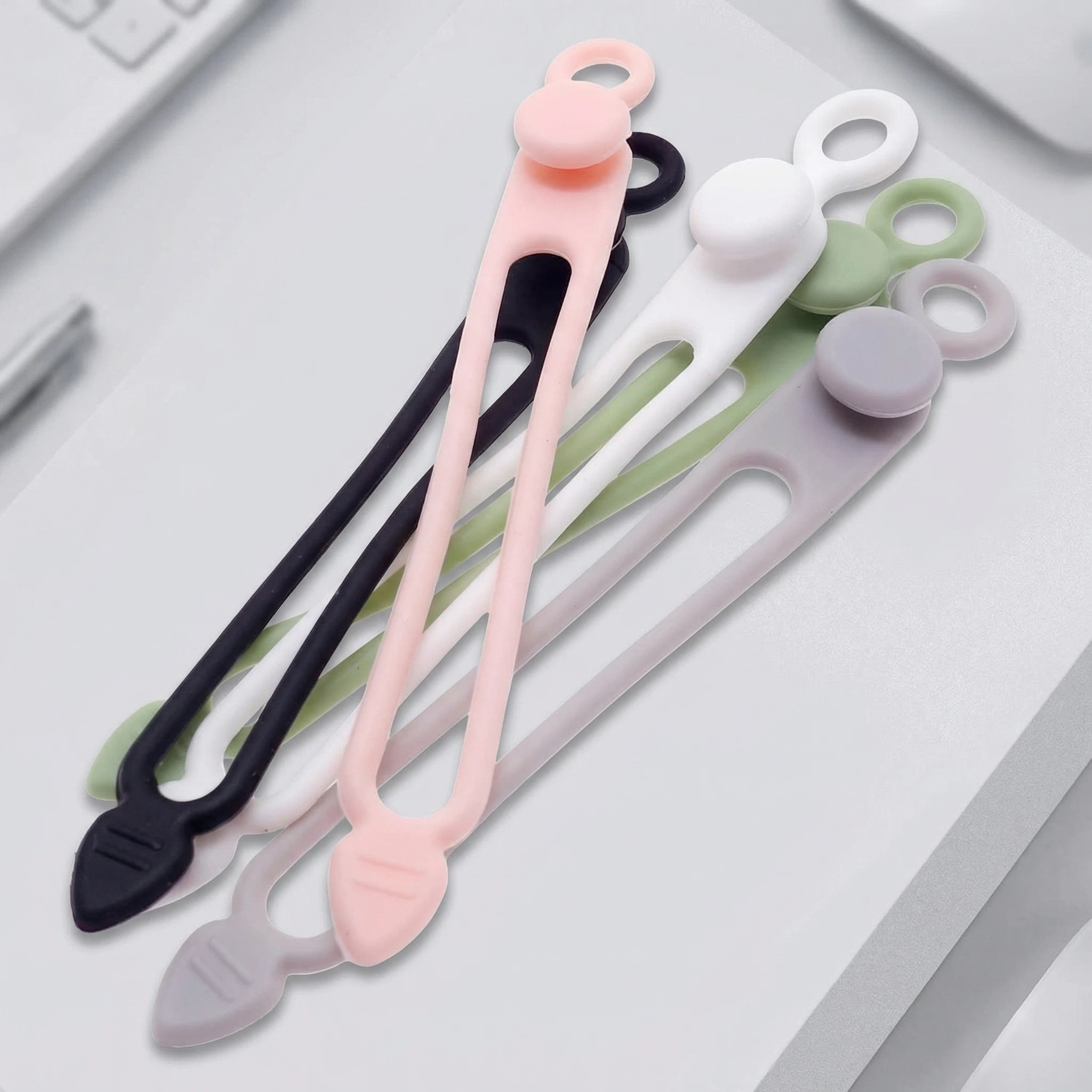 Fascette in silicone, fascette per cavi riutilizzabili, organizer per la gestione dei cavi per fissare caricabatterie, dispositivi per l'ufficio domestico, elettrodomestici da cucina