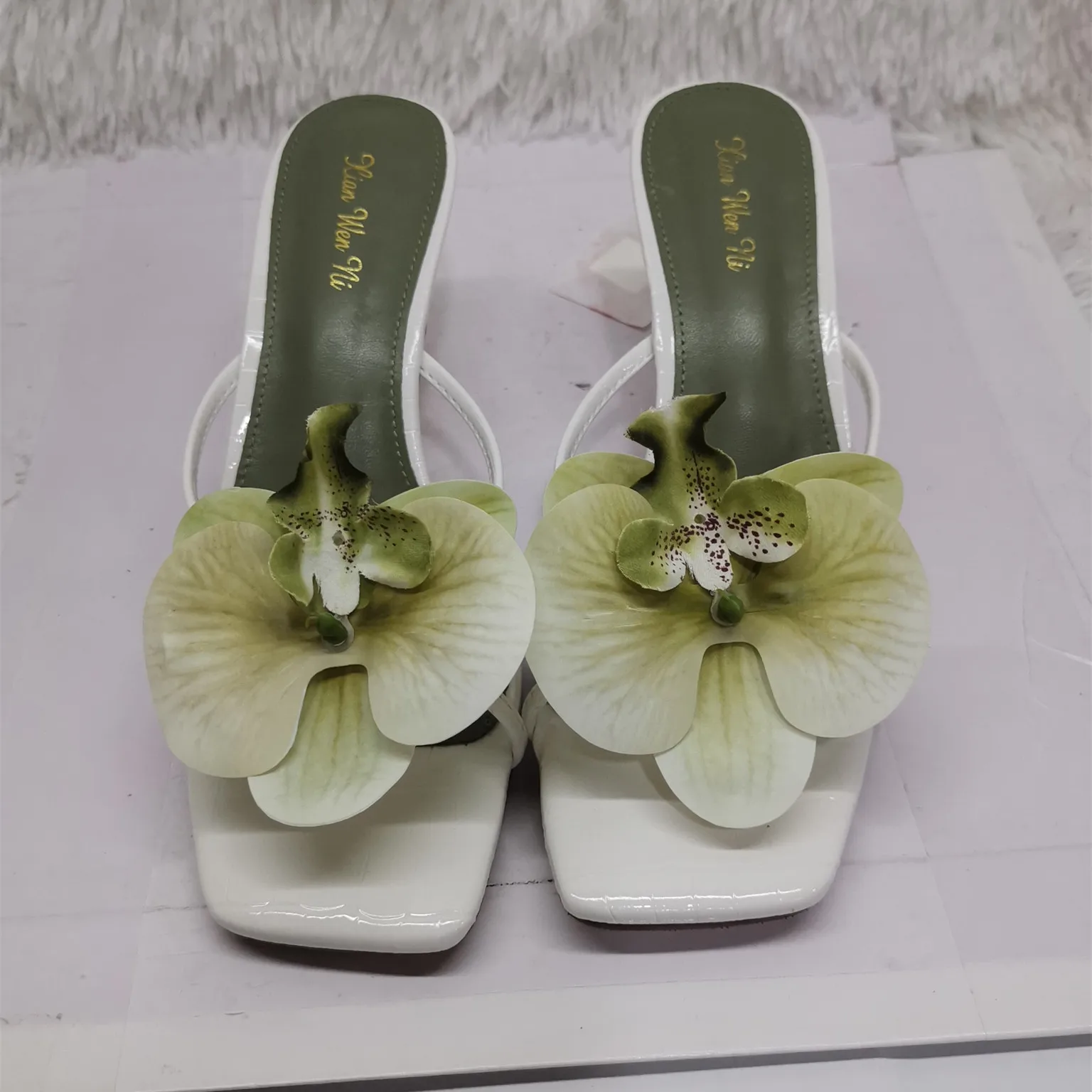 

Romantic Orchid Decor Flipflops High Heels Shoes for Women Summer Outside Beach Slippers Ladies Flip-Toe Thin Heel Sandals