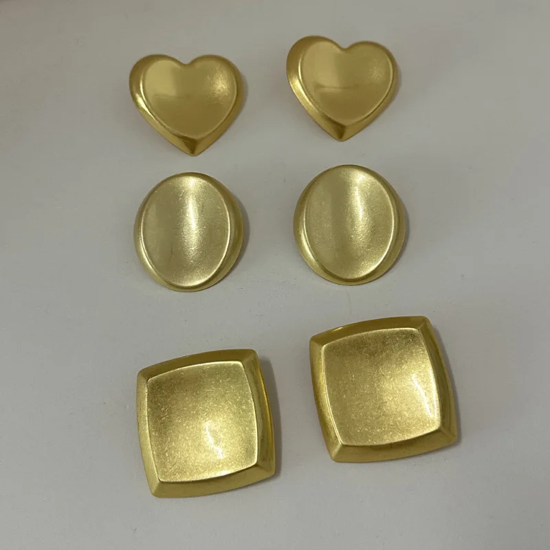 

Минималистичные металлические большие серьги-гвоздики с нерегулярной полой геометрией, массивные серьги в стиле панк золотого цвета, женские очаровательные украшения для ушей, подарки