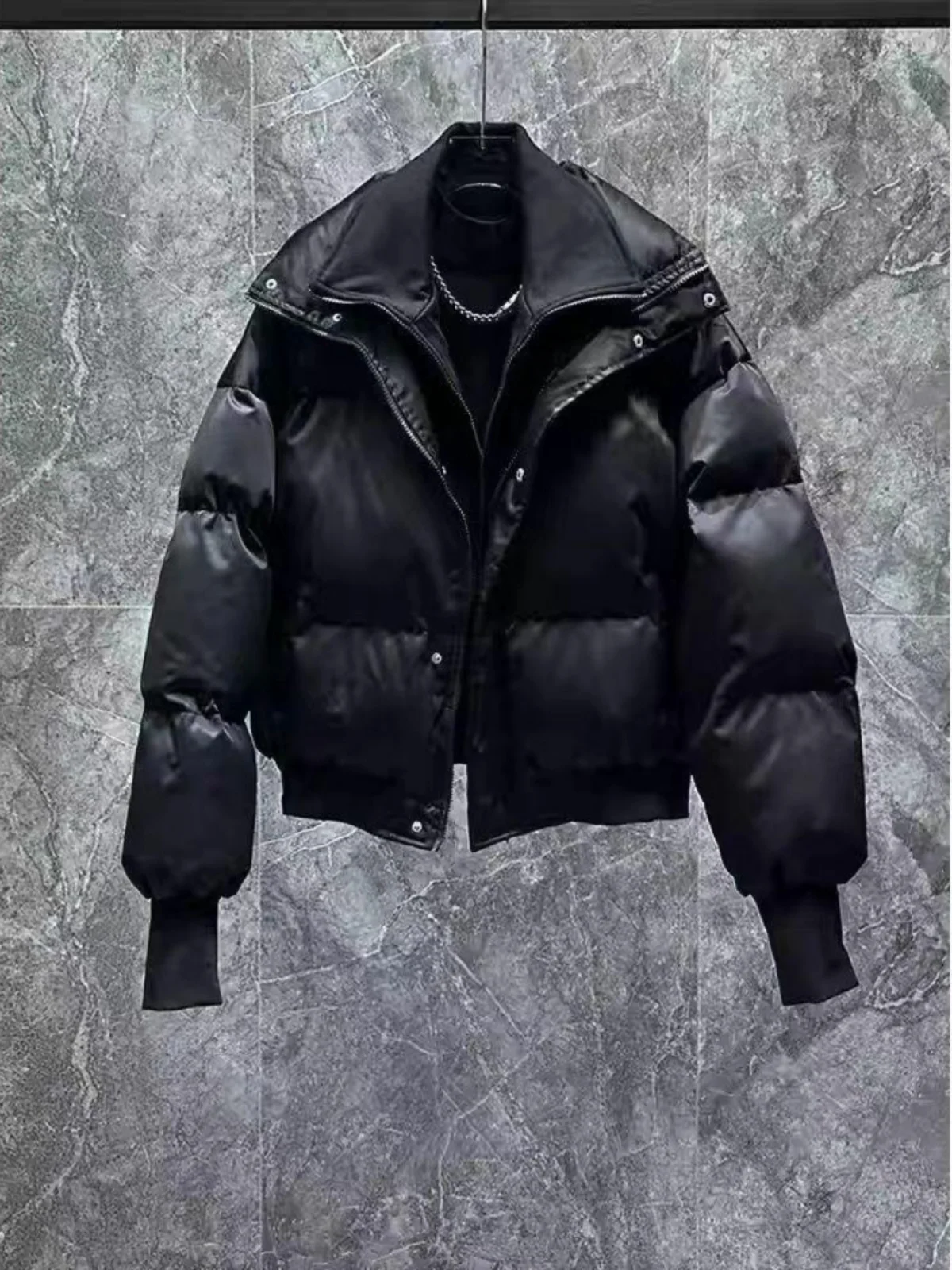 

Модная брендовая мужская утепленная куртка из искусственной кожи с хлопковой подкладкой, зимняя теплая короткая мотоциклетная куртка с воротником-стойкой, стильная и эффектная