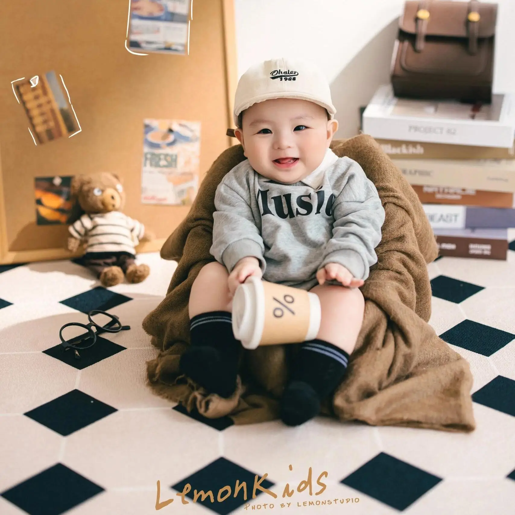 

Childrens photography clothing American gray themed babys hundred day old photo taking clothing baseball uniform تذكارات للرضع