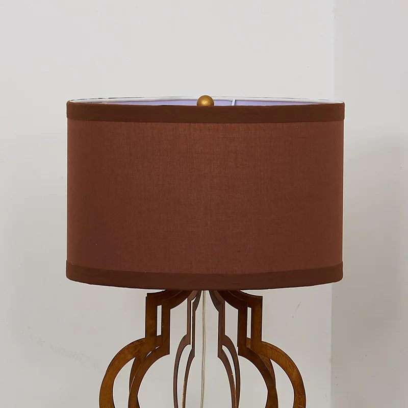 Manufacturer wholesale, hotel clubhouse desk lamp, environmentally friendly resin desk lamp, American retro desk lamp