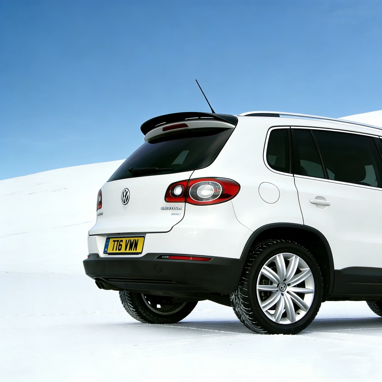 

Глянцевые черные накладки на спойлер из ABS для Volkswagen Tiguan MK1 2007-2016 1.4 2.0 TSI TDI, тюнинг-комплект для бампера, багажника, заднего крыла, обвеса кузова