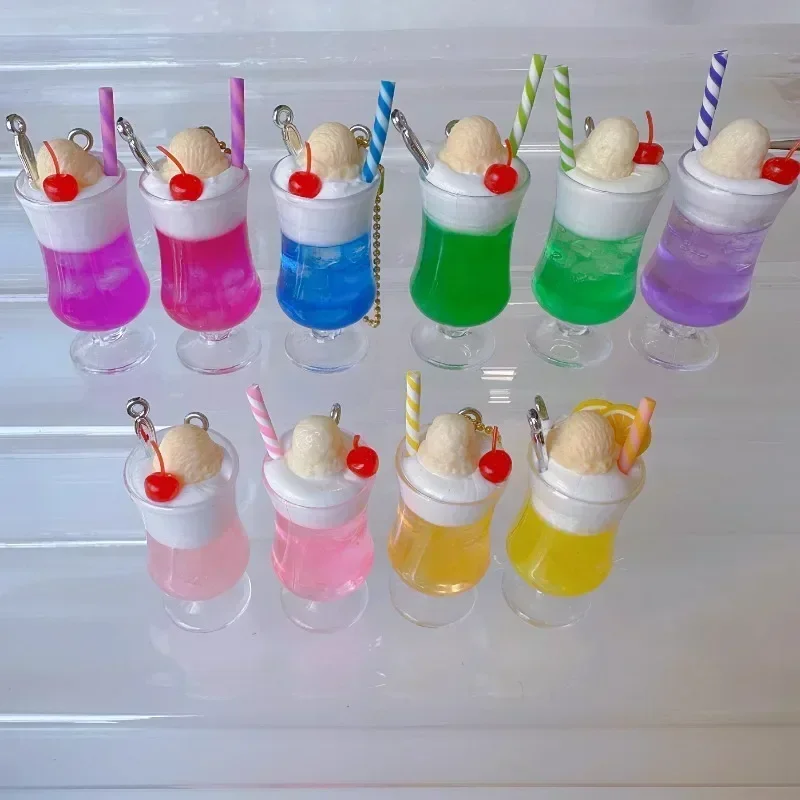 ي. دريم غاشابون كبسولة لعب ، شوا خمر ، الآيس كريم الاصطناعي كأس الصودا قلادة ، كيسي المياه المفاتيح ، هدية بي دي إم