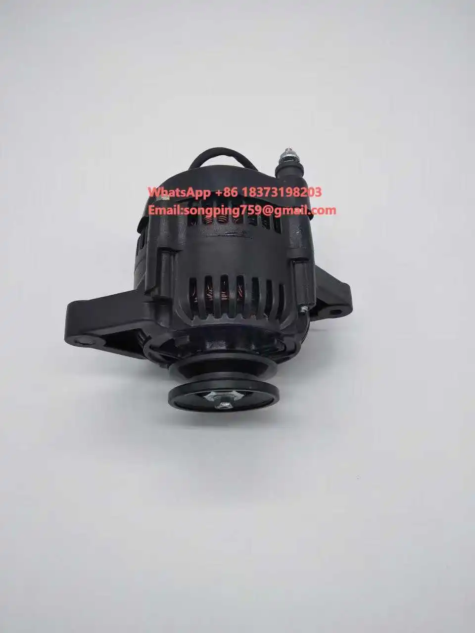 

Генератор переменного тока для экскаватора Komatsu PC56-7, запчасти для дизельных двигателей строительной техники