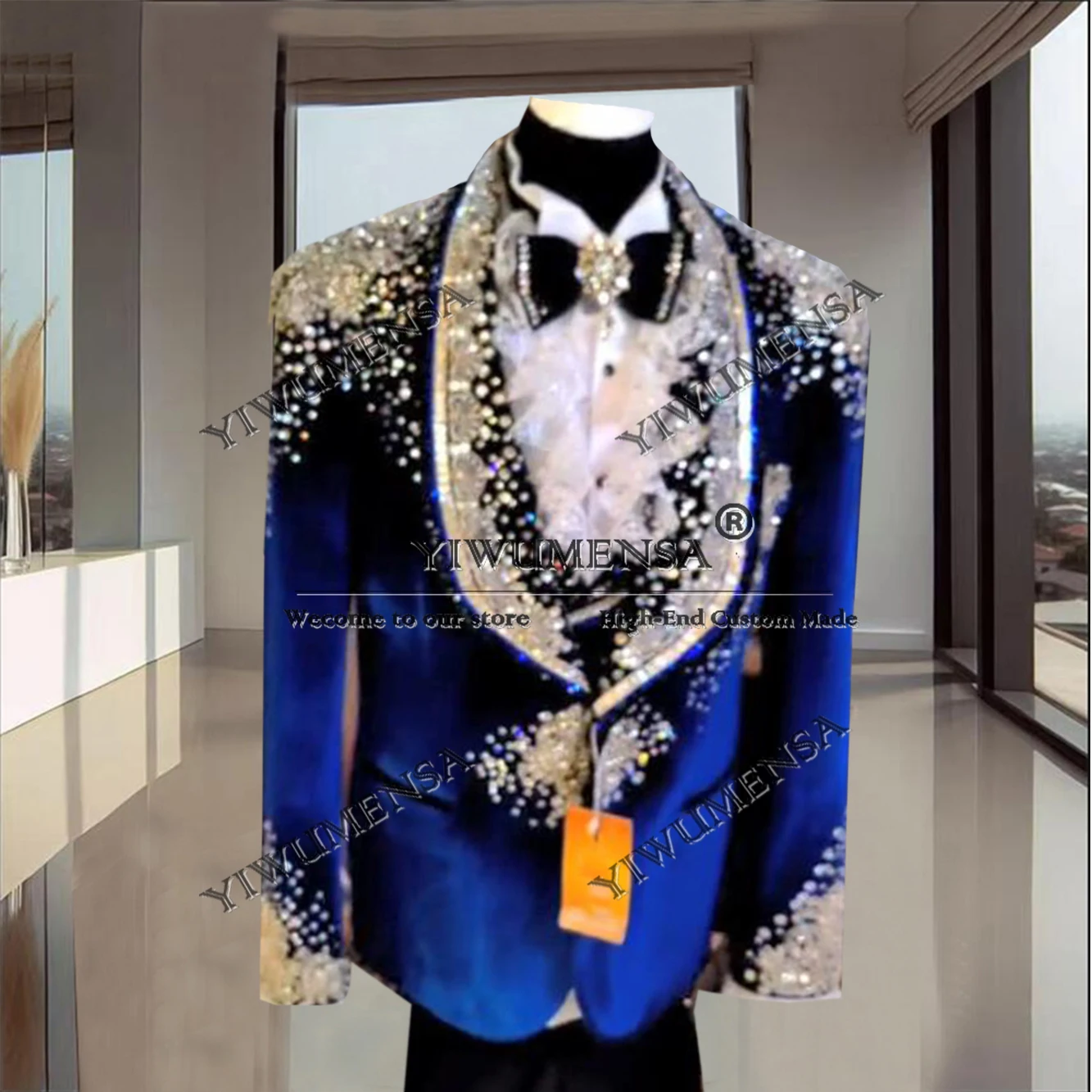 

Glitter Embroidered Suit Men Single Breasted Prom Blazers Crystals Beading Groom Wedding Tuxedos Customized Formal Party Blazer