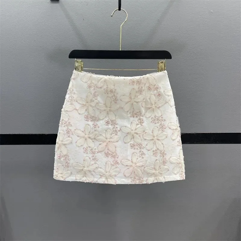 White Flower Skirt Women's Spring And Summer 2025 New High Waist Slim Anti-Exposure A-Word Hip Skirt MiNiskirt