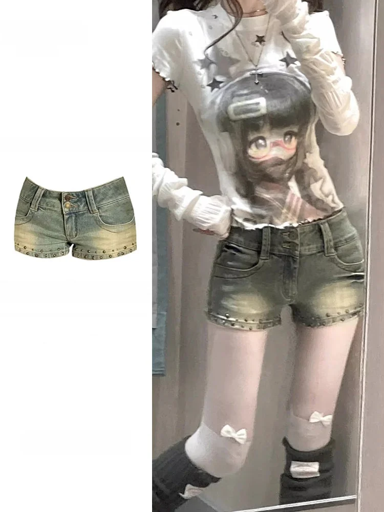

Low Waist American Style Hot Girl Jeans Short Pants Women Summer New Slimming Low Waist Butt Lifting Shorts Spiky Design